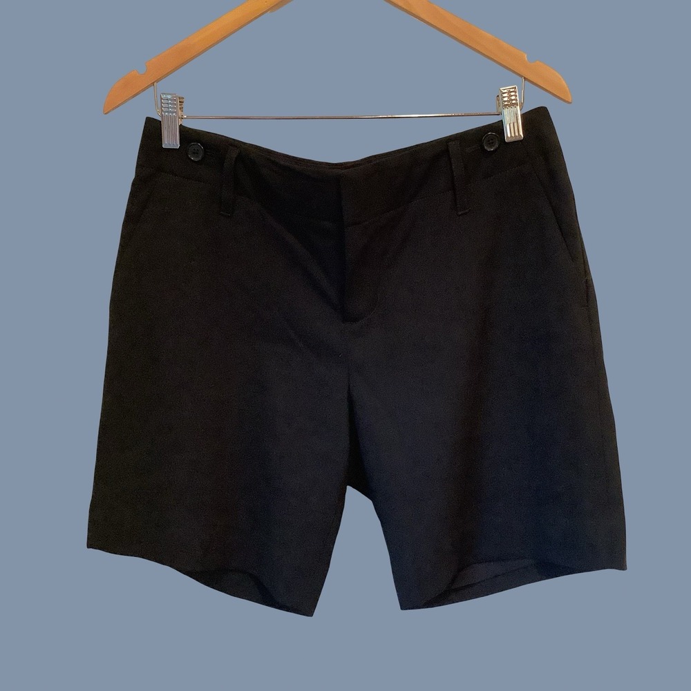 Banana Republic Dressy Shorts Women's 10 Black Flat Front 7" Inseam Office Wear